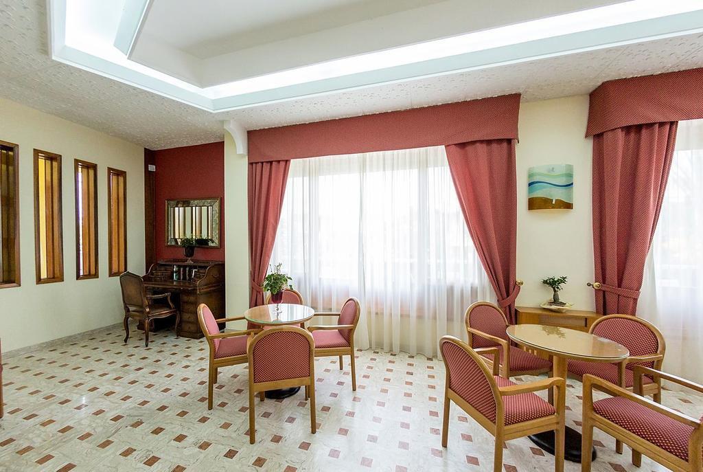 Hotel Vittoria Vasto Exterior photo